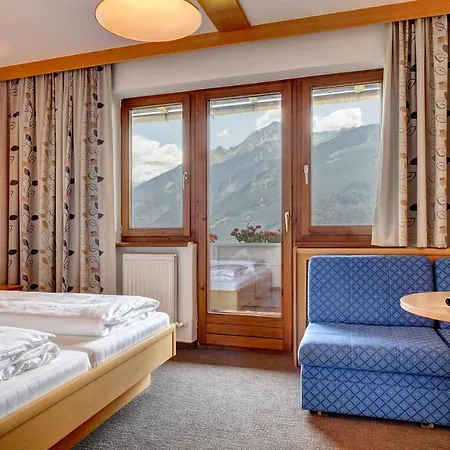 Hotel Gletscherblick 3*